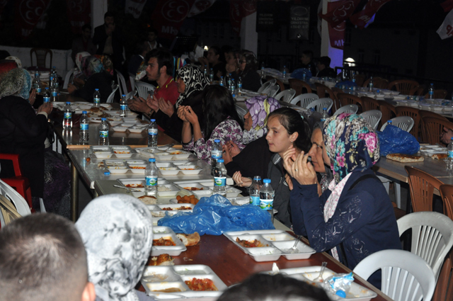 mhpgoksun_iftar_6